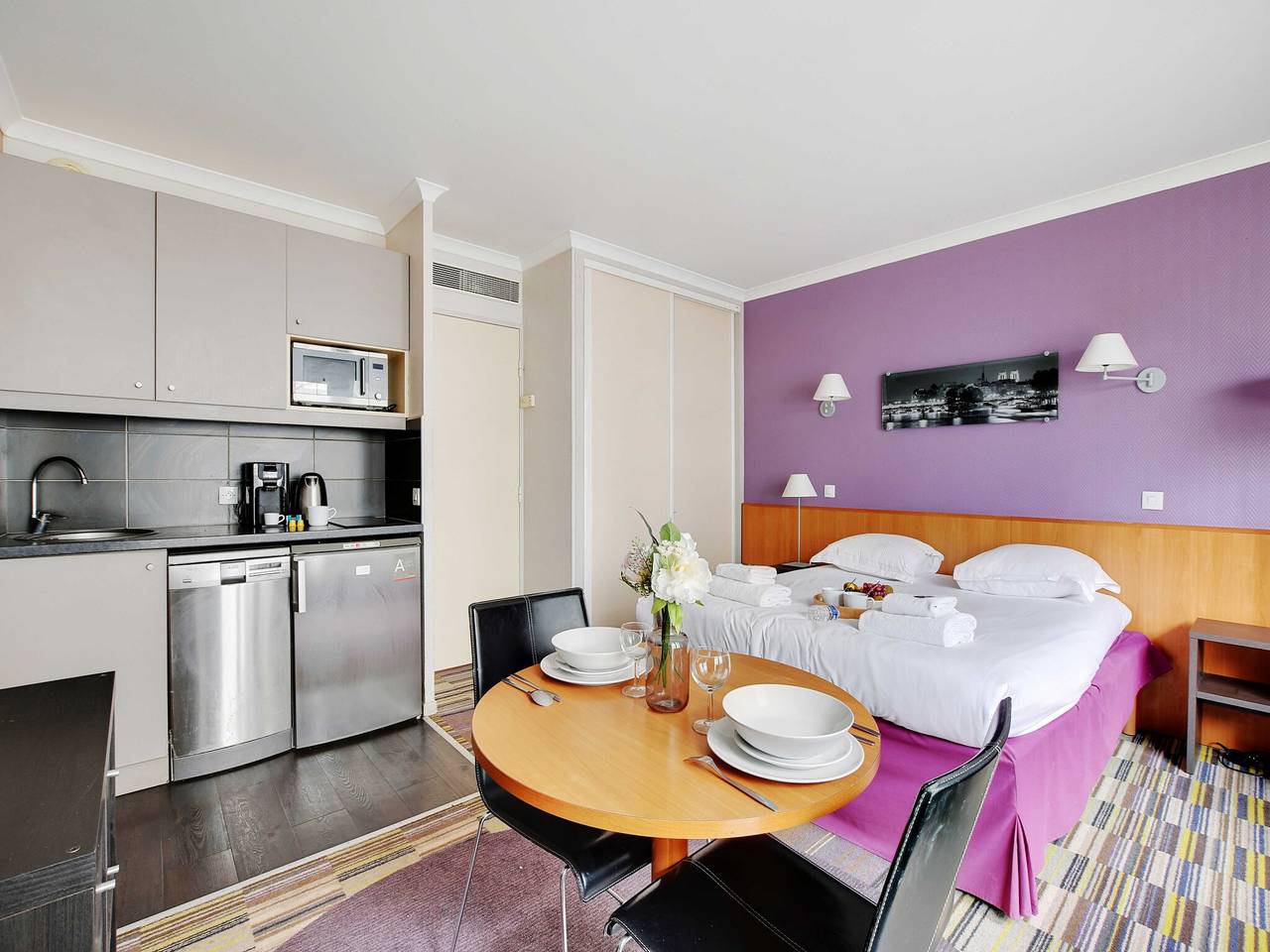 Appartement entier, Studio moderne - 2P - Issy-les-Moulineaux / Javel in La Courneuve, Seine-Saint-Denis