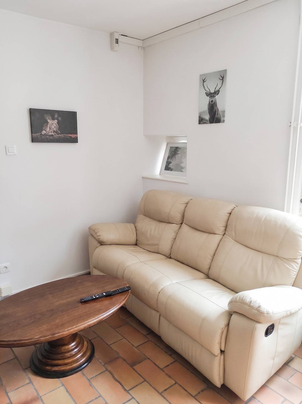 Appartement entier, Appartement chaleureux à Nevy-sur-Seille 70 m² avec Wifi in Nevy-sur-Seille, Jura Francais