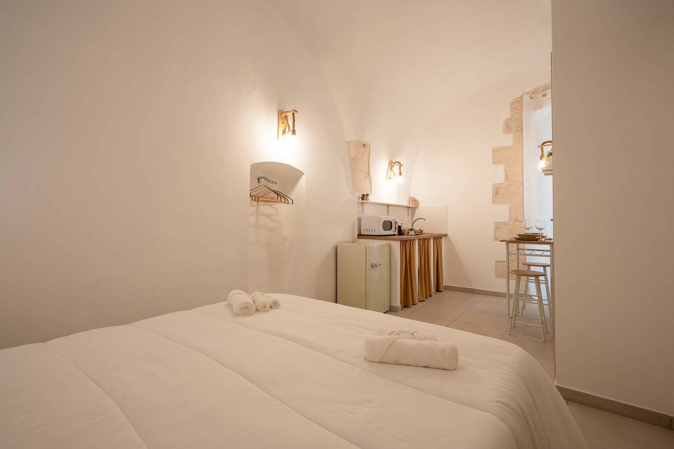Chambre 'Ambra' avec balcon in Castellana Grotte, Province de Bari