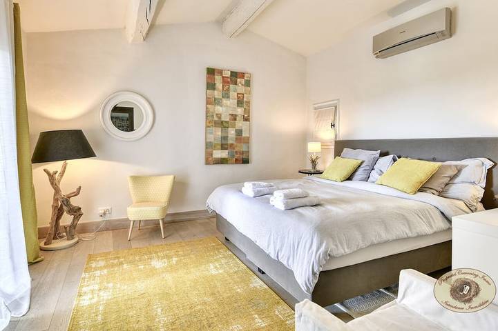 Location de vacances pour 10 personnes, avec balcon et jardin à Le Beausset - 2