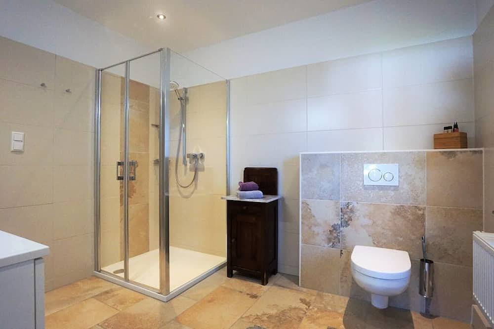 Ganze Wohnung, Ferienwohnung mit ausgezeichneter Aussicht in Hochburg-Ach, Braunau am Inn
