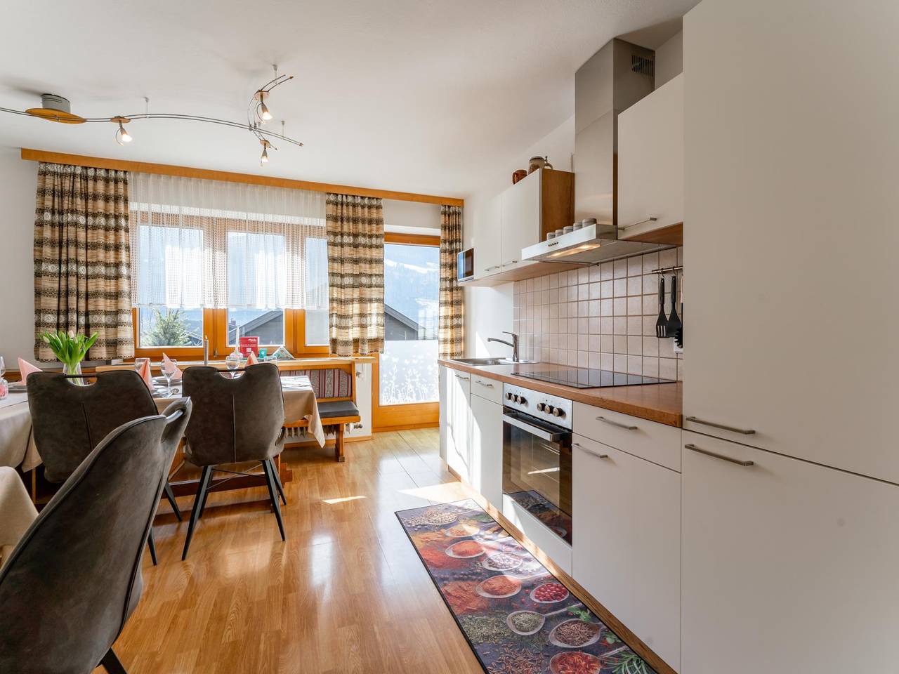 Ganze Wohnung, Gruppenunterkunft mit Garten im Salzburger Land in Niedernsill, Pinzgau