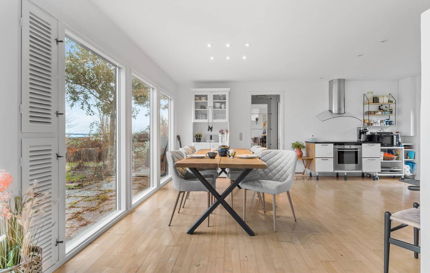 Holiday home for 10 people with terrace in Holbæk, Tuse Næs