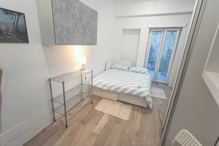 Ganze Wohnung, Kunst & Garten Gemelli Krankenhaus - Metro A - Vatikan in Primavalle, Rom