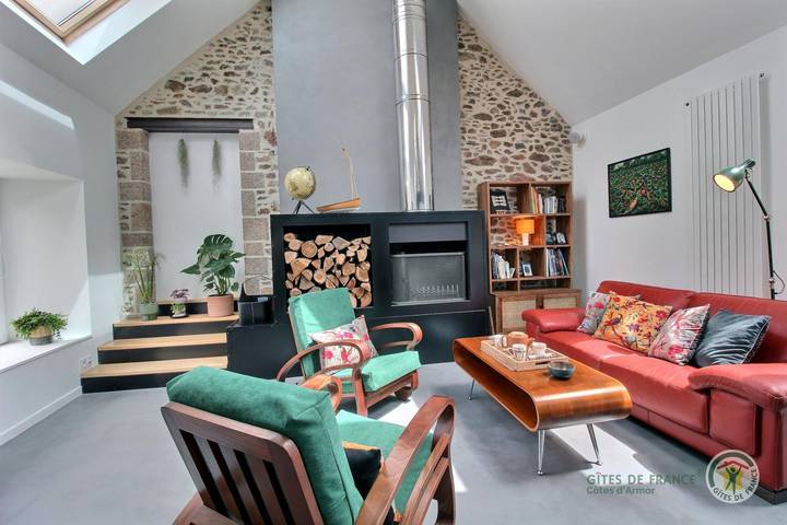Gîte pour 4 personnes, avec Terrasse à Pleslin-Trigavou