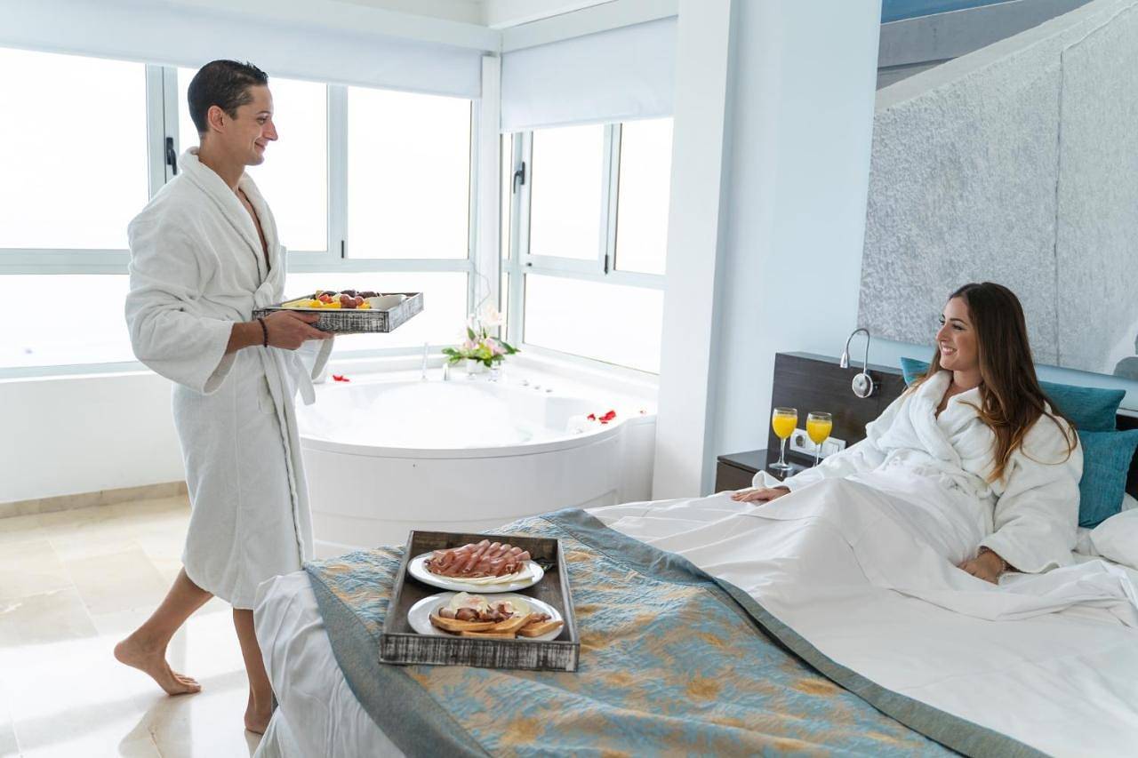 Hôtel pour 10 personnes avec sauna in Playa de Poniente, Benidorm