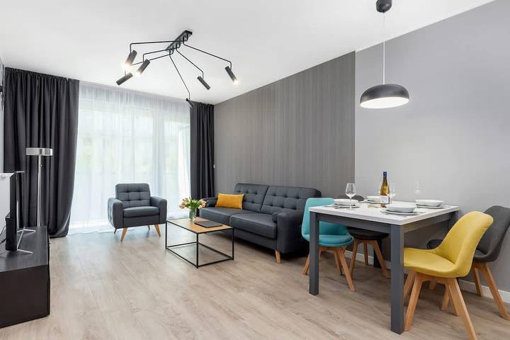 Apartamento entero, Poznan | 2 Bã³Å¼nicza Street | Stylish Apartment | Balcony in Poznań, Gran Polonia (región histórica)