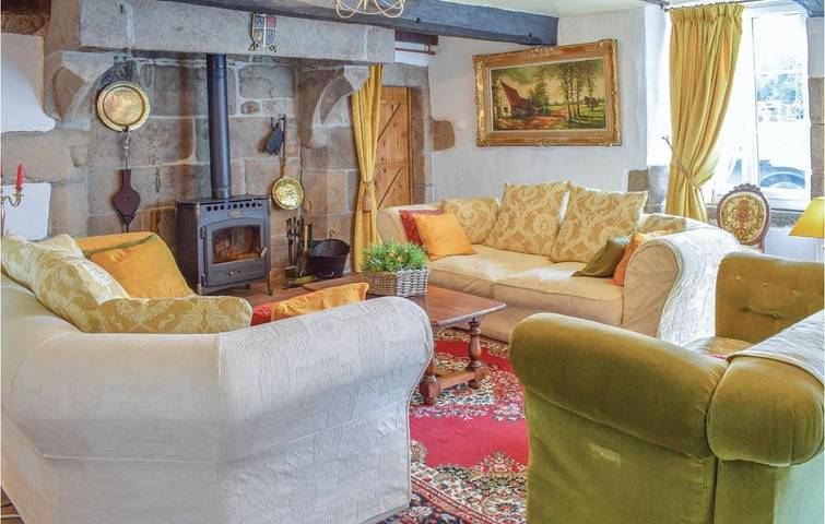 Location de vacances pour 8 personnes à Saint-Michel-de-Montjoie - 2