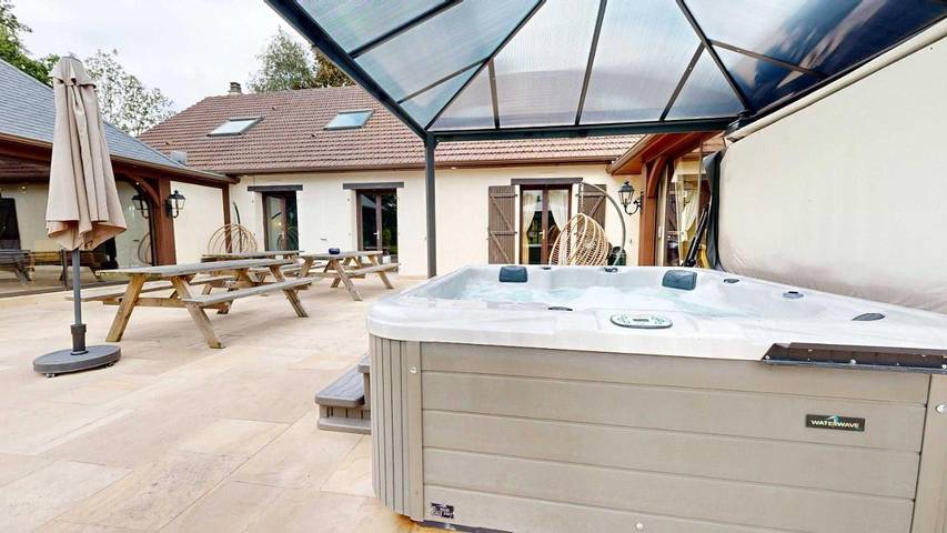 Location de vacances pour 15 personnes, avec sauna ainsi que jardin et jacuzzi, animaux acceptés à Hudimesnil - 4