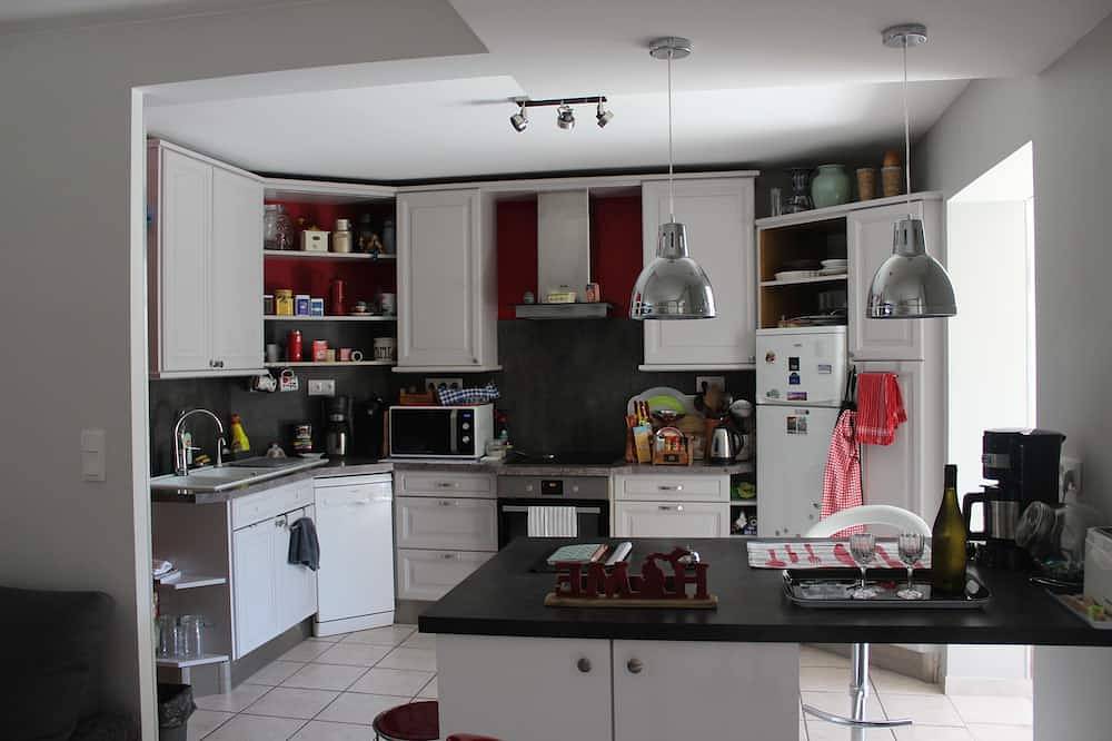 Maison calme fonctionnelle au coeur de la Vallée de la Loire. Se sentir chez soi in La Riche, Région de Tours