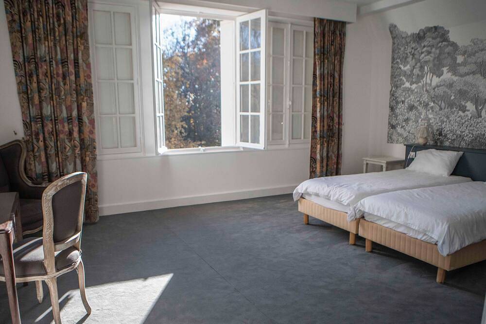 Manoir de Sornat Bourbon Lancy in Bourbon-Lancy, Région de Charolles