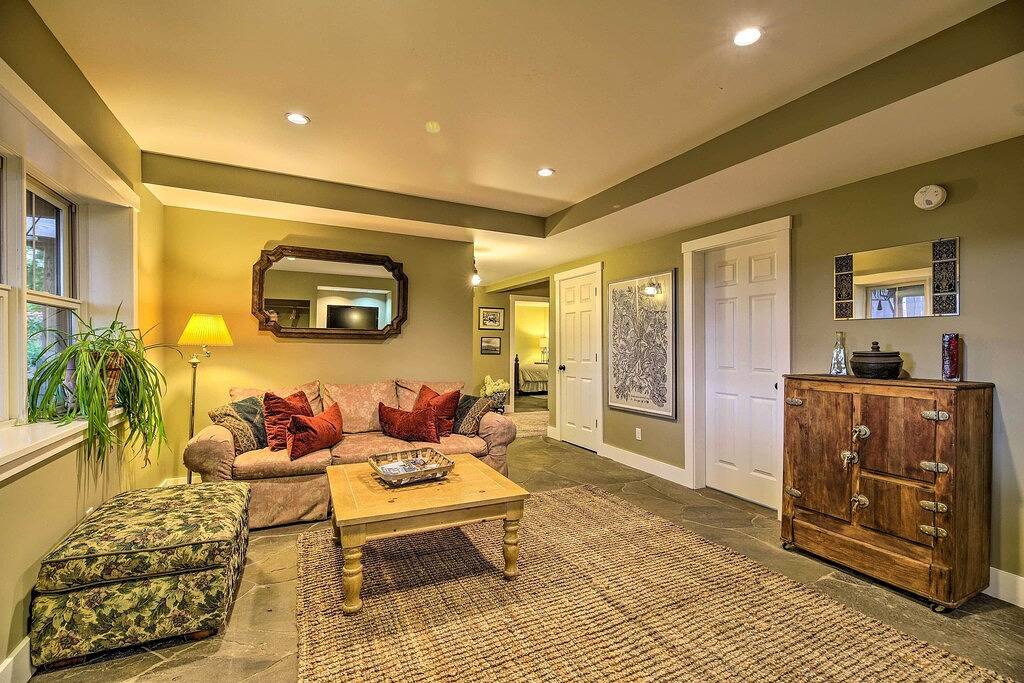 Neu! Hardwick Home auf Motorschlitten & Wanderwegen! in Hardwick, Caledonia County