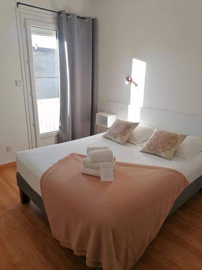 Hôtel pour 2 personnes, avec jardin, animaux acceptés à Étauliers - 2