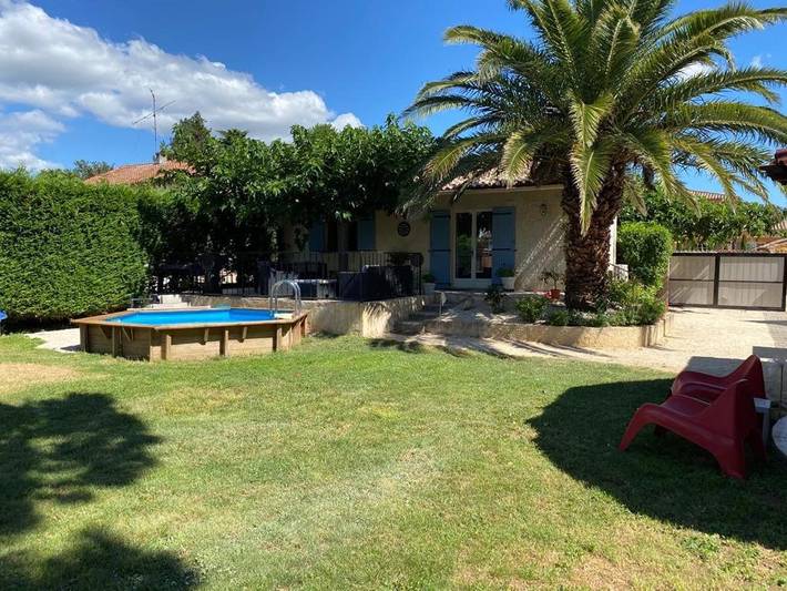 Maison de vacances pour 8 personnes, avec Terrasse et Jardin ainsi que Piscine et Vue