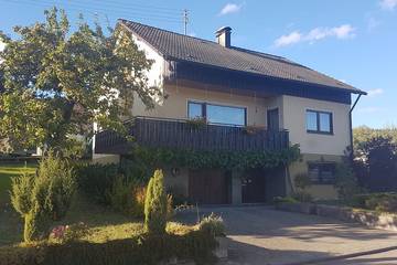 Ferienhaus für 6 Personen, mit Balkon und Garten in Naturpark Obere Donau