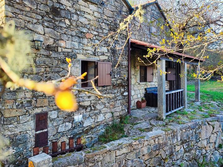 Maison de campagne pour 6 personnes, avec terrasse et jardin, animaux acceptés à Melgaço - 2