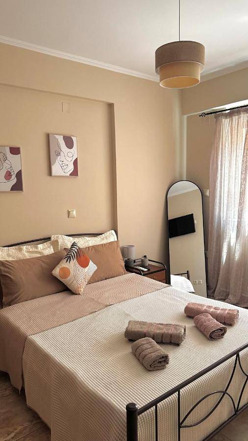 Gîte pour 4 personnes, avec Balcon et Terrasse dans Gytheion - 3