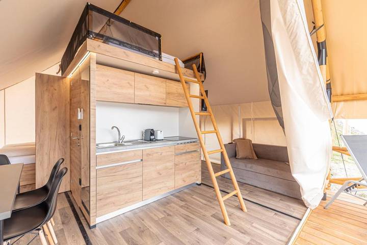 Camping für 3 Personen, mit Balkon und Terrasse sowie Garten und Kinderpool in Kärnten - 4