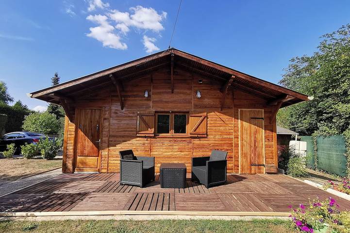 Gîte pour 2 personnes, avec Terrasse et Jardin à Prouilly
