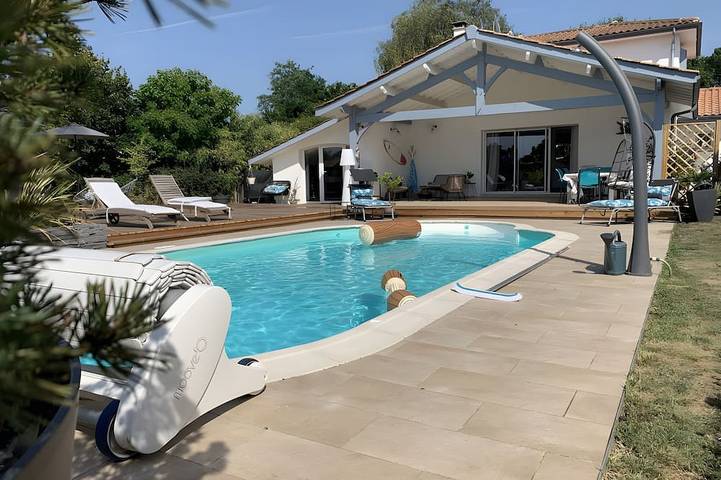 Villa pour 6 personnes, avec jardin et terrasse - 1