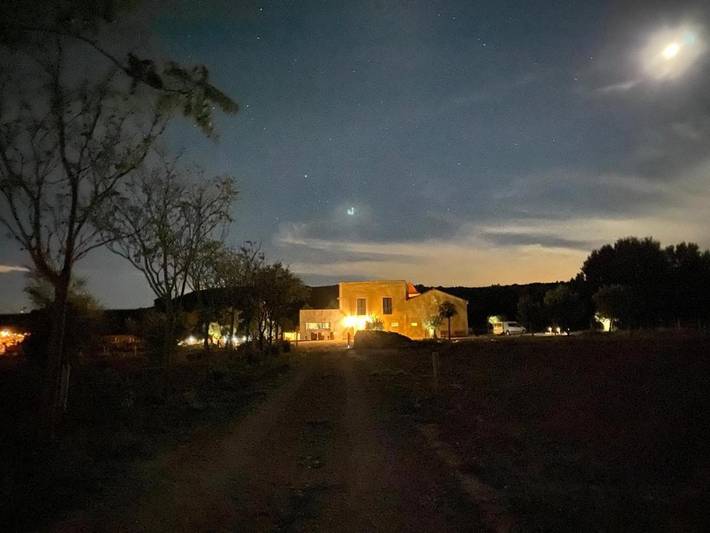 Chalet para 2 personas, con vistas además de jardín y terraza en Castilla-La Mancha - 4