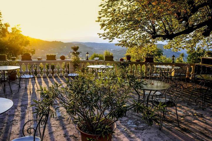 Hôtel pour 5 personnes, avec Terrasse et Jardin