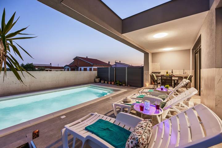 Villa pour 5 personnes, avec jardin à Loborika - 3