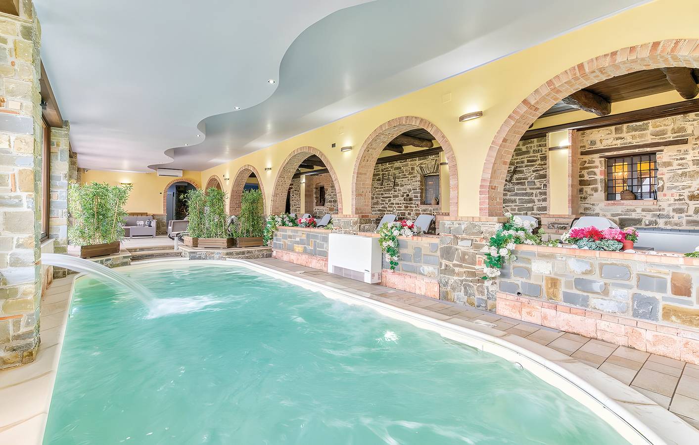 Casa Vacanza per 13 Persone in Stella Cilento, Cilento