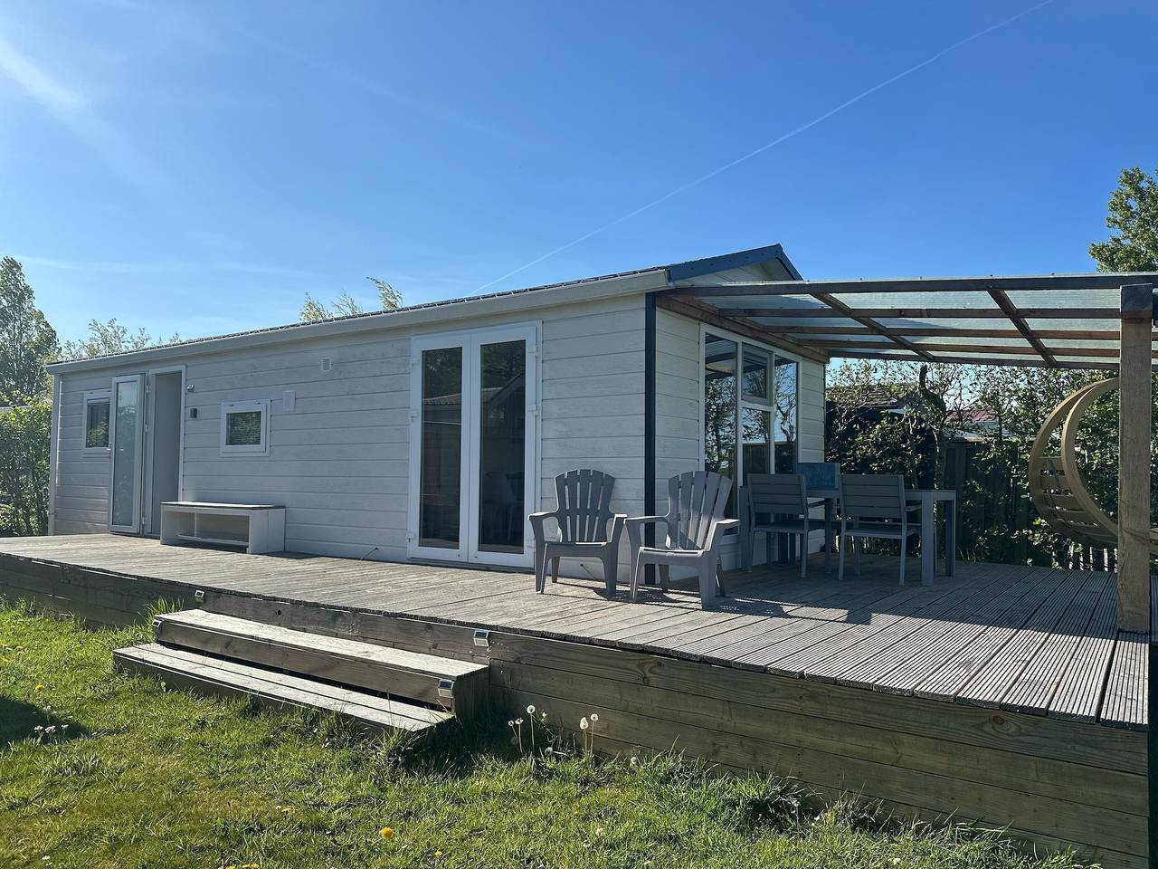 Chalet mit Geschirrspüler in der Nähe des in Wieringen, Ijsselmeer
