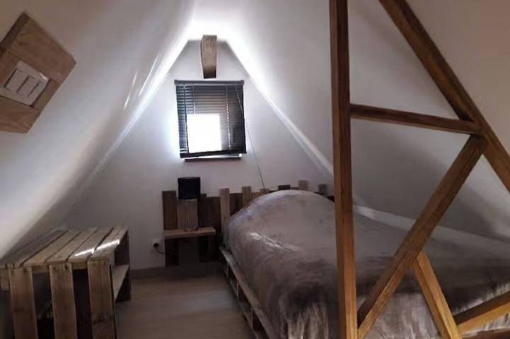 Gîte pour 4 personnes, avec terrasse et piscine ainsi que jacuzzi et jardin dans Saint-Mards-en-Othe - 2