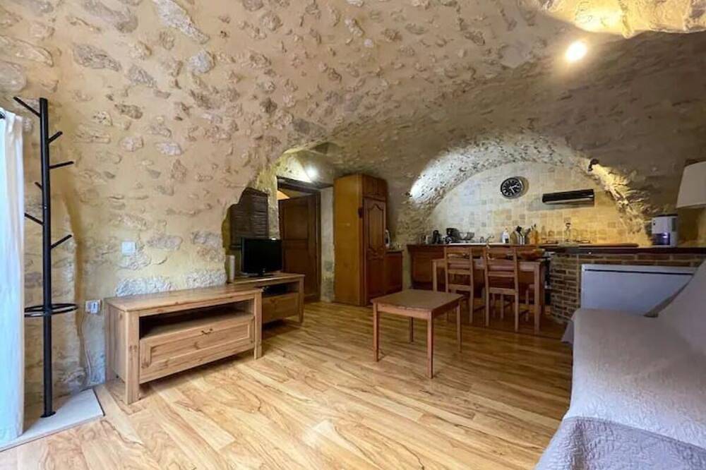 Apartamento entero, Gîte Les Voûtes - A haven of peace in a jewel of Provence in La Garde-Adhémar, Región de Nyons
