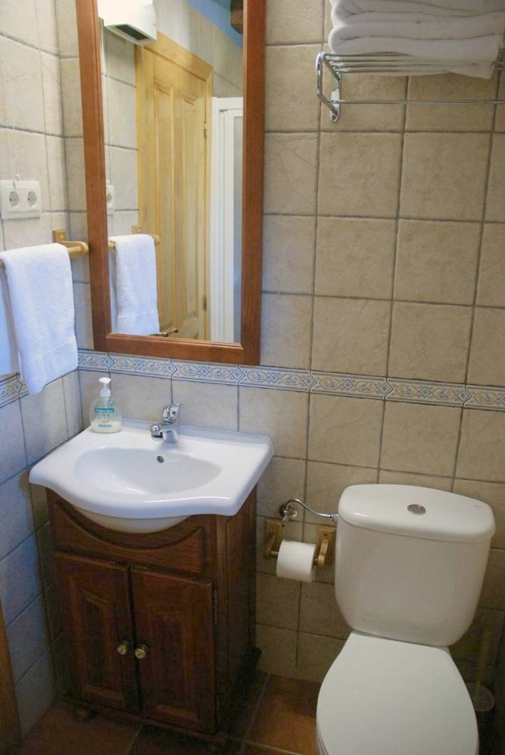 Gîte pour 4 personnes, avec balcon et vue, adapté aux familles à Torla - 4