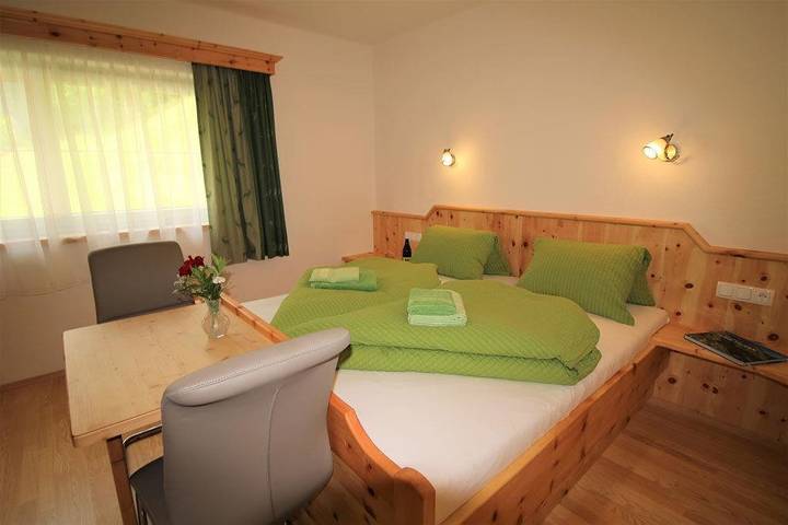 Chalet für 10 Personen, mit Sauna und Garten in Heiligenblut - 4