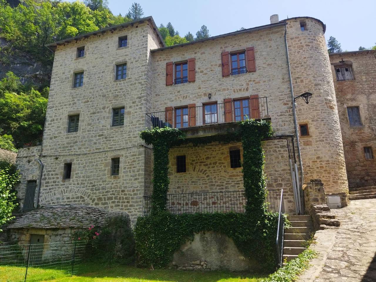 Gîte de France 3 épis 10 pers à Saint Chély Du Tarn in Gorges du Tarn Causses, Cevenas