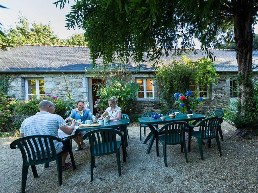 Camping Domaine de l'Orangerie de Lanniron   - Country house 8 persons - Canal House in Quimper, Quimper region