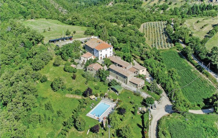 Appartamento intero, Appartamento di 130 mq: Parcheggio, cucina e piscina esterna in Cortona, Provincia di Arezzo