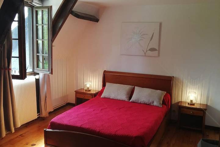 Gîte pour 7 personnes, avec jardin à Bonneville-la-Louvet - 2