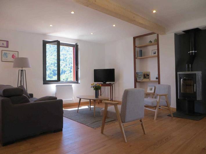 Gîte pour 5 personnes, avec jardin à Cazeaux-de-Larboust - 3