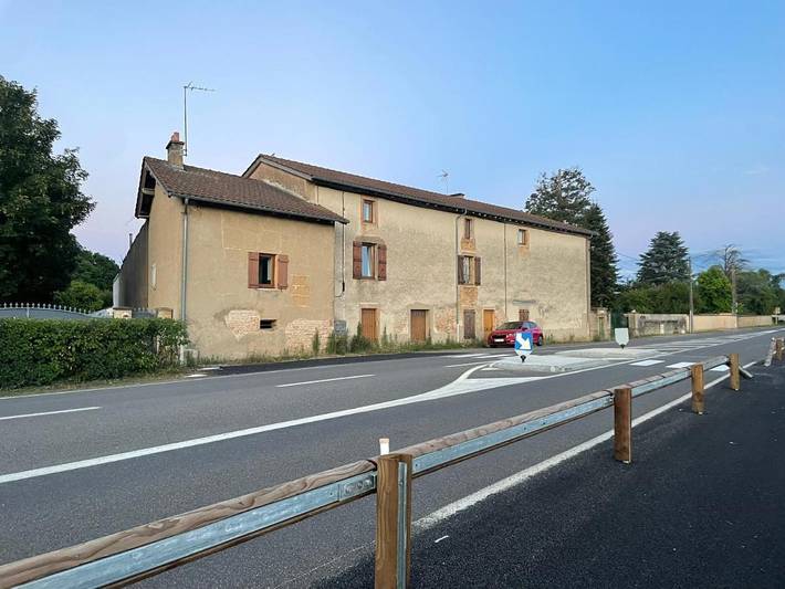 Gîte pour 6 personnes, avec vue et jardin à Chaintré - 2