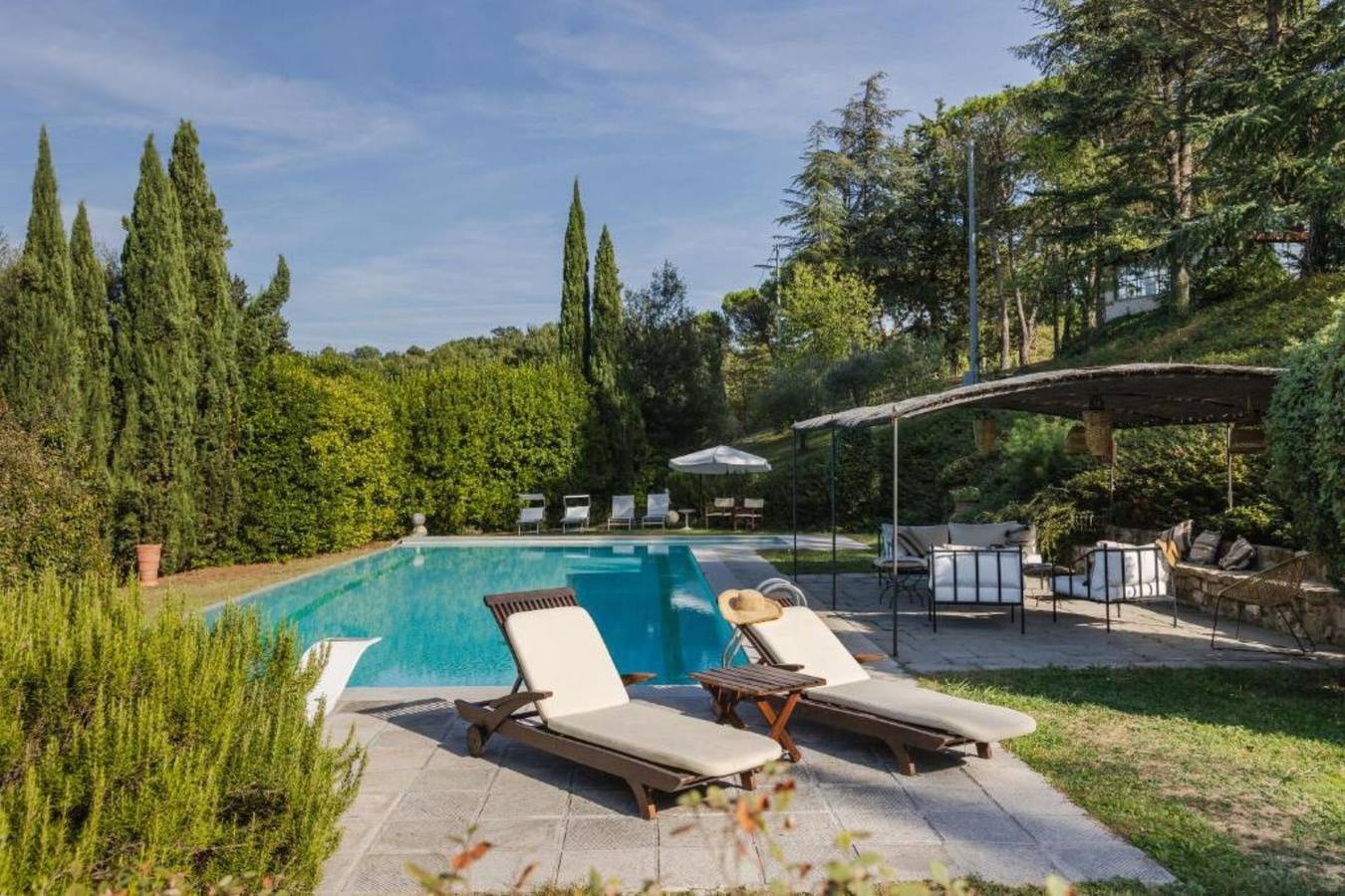 Villa con piscina salata, giardino privato e parco nel Mugello in Barberino di Mugello, Firenze province