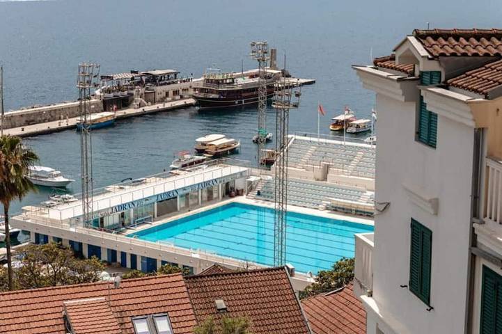 Apartament wakacyjny dla 5 osób, z balkon w Herceg Novi