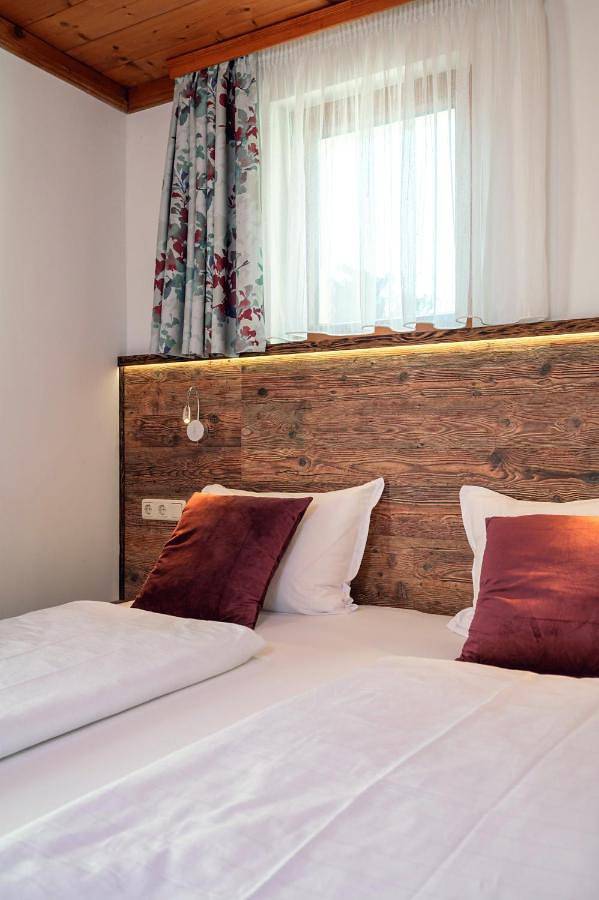 Gîte pour 4 personnes, avec terrasse et jardin à Hochfilzen - 2