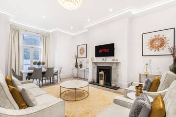 Vacation Rental for 6 Guests in Kensington and Chelsea, London, Picture 3