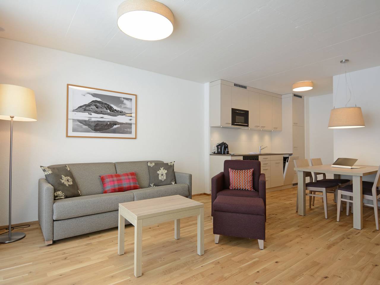 Ganze Wohnung, Pradas Resort - 2.5 Zimmer Premium in Rueun, Alpenarena