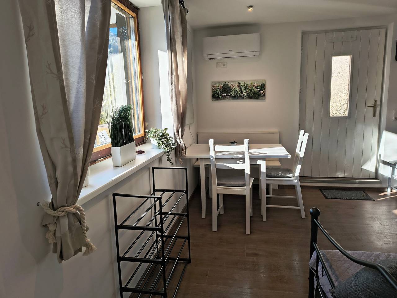 Ganze Wohnung, Apartment „Haus Talblick“ mit Bergblick, Wlan und Klimaanlage in Rottenmanner und Wölzer Tauern, Pöls-Oberkurzheim