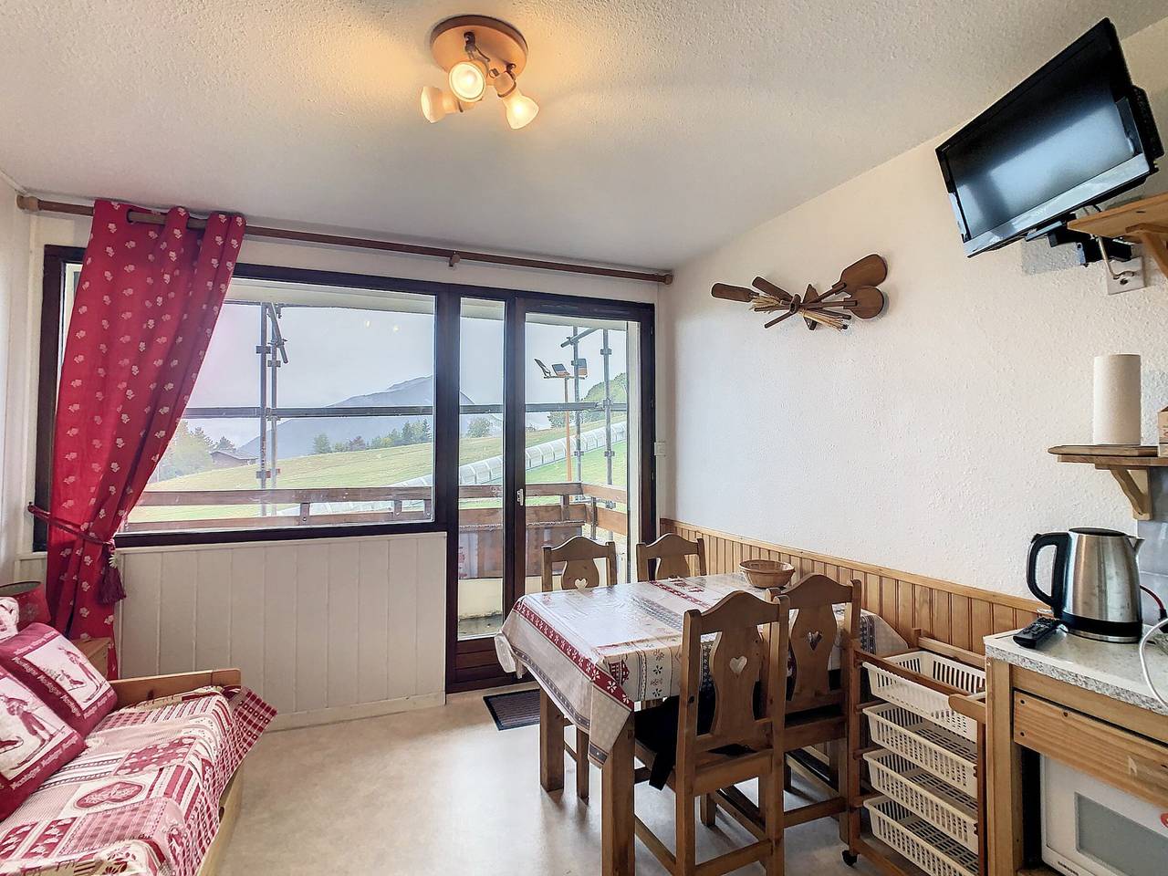 Entire apartment, Cozy apartment 4 people, near slopes La Toussuire in La Toussuire, Fontcouverte-la-Toussuire