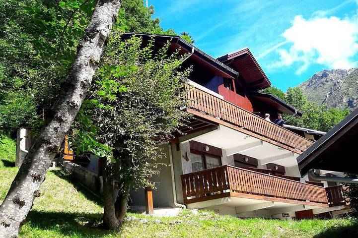 Ganze Wohnung, Champagny-en-Vanoise: Studio für 4 Pers, Balkon, Haustiere erlaubt in Champagny-en-Vanoise, Vanoise-Massiv