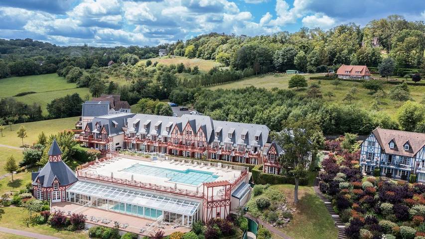 Appartement de vacances pour 4 personnes, avec sauna et piscine, animaux acceptés