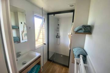 Camping pour 4 Personnes dans Sigean, Côte d'Améthyste, Photo 3