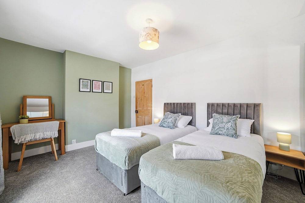 Cosy 3Br Warwick Home, Warwick Hosp, Contractor long stays in Warwick, Warwickshire